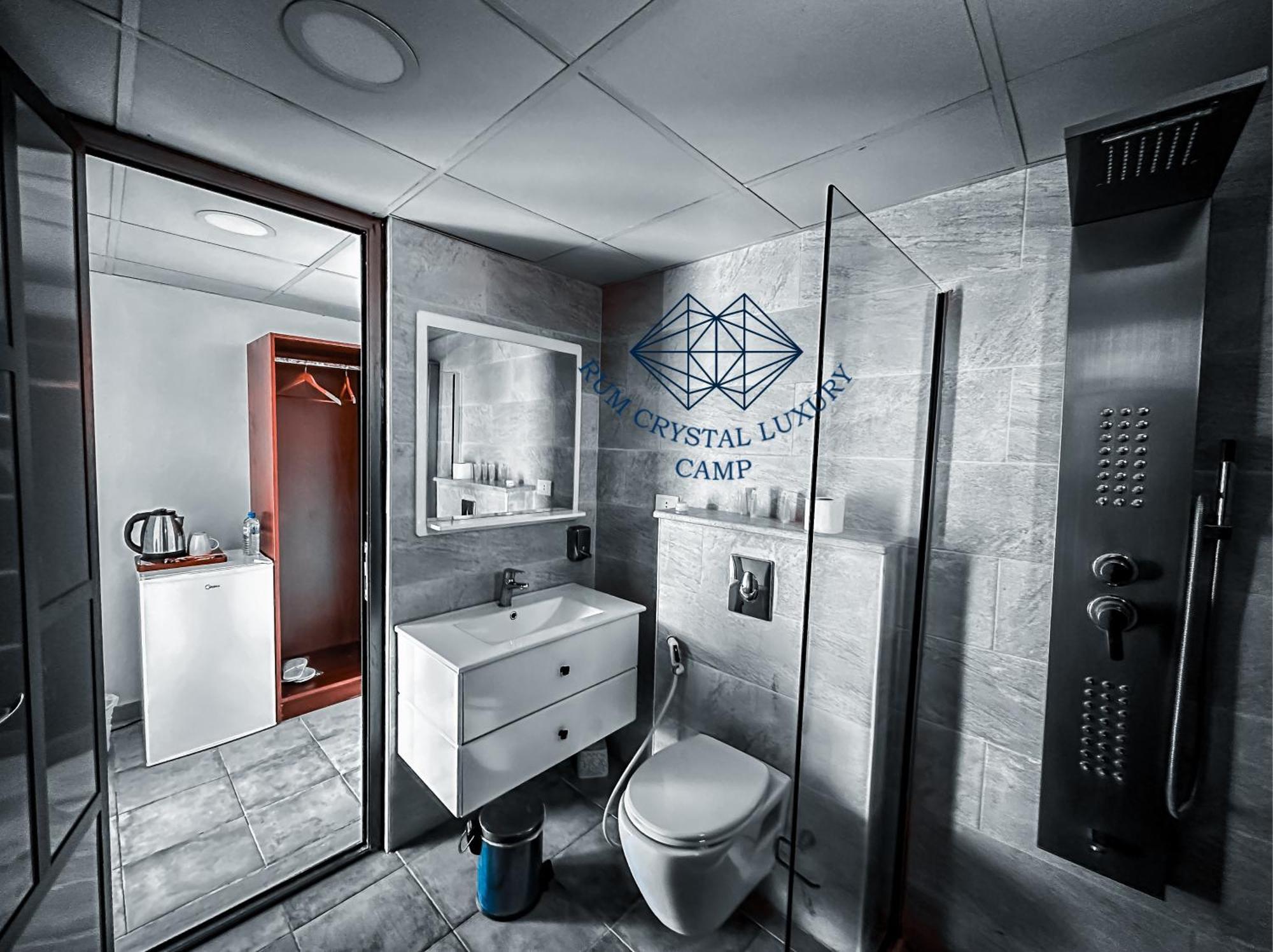 Rum Crystal Luxury Camp Wadi Rum Ngoại thất bức ảnh